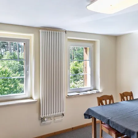 Fuer 6 Personen 80 M² *